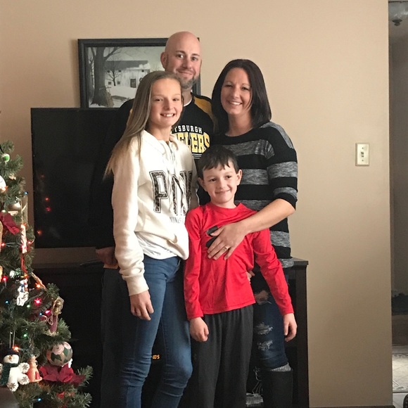 Meet your Posher, Makaylee - Picture 1 of 1